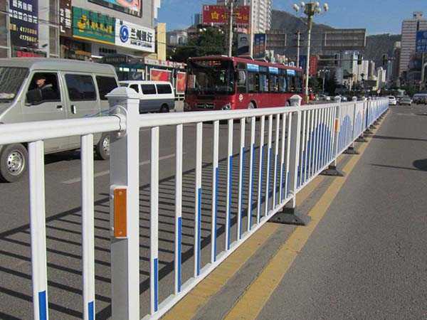 上海马路护栏图片4