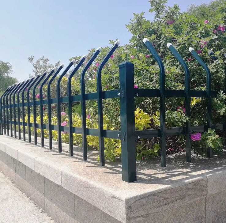 草坪围栏网图片7