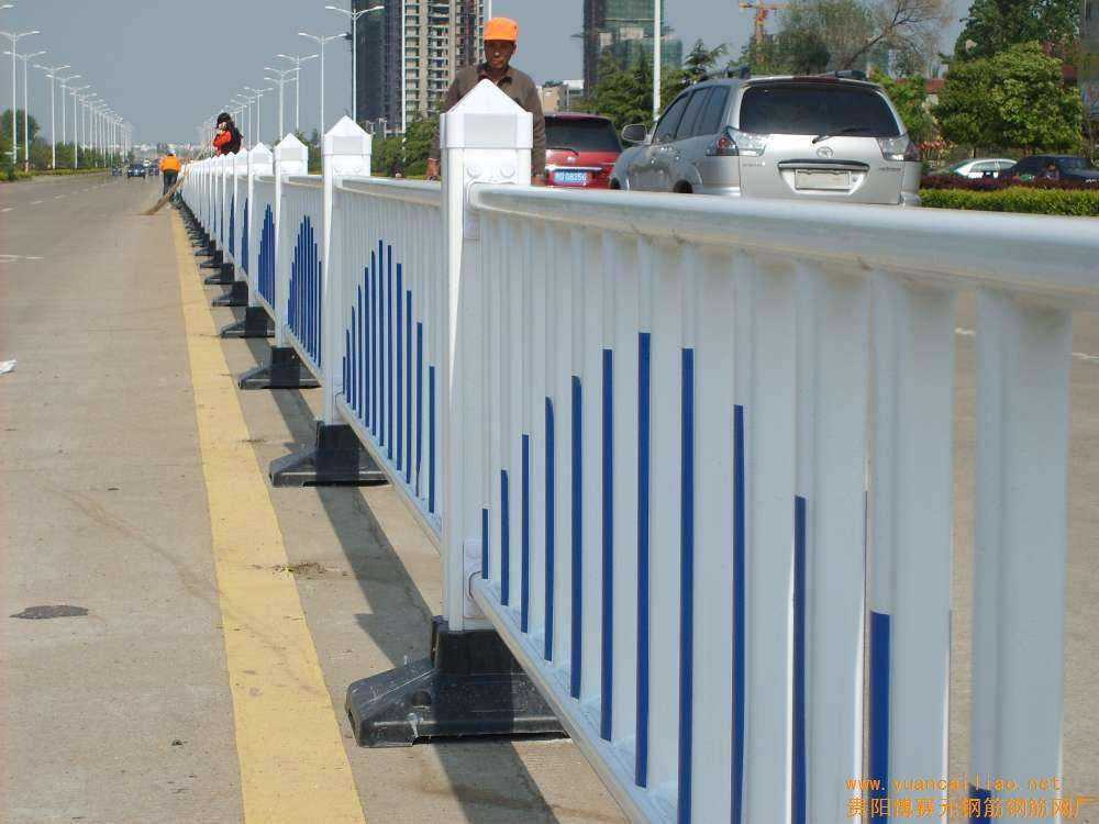 上海道路隔离网图片8