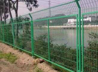 公路隔离栅