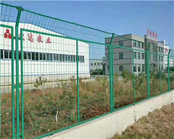 光伏护栏网图片3