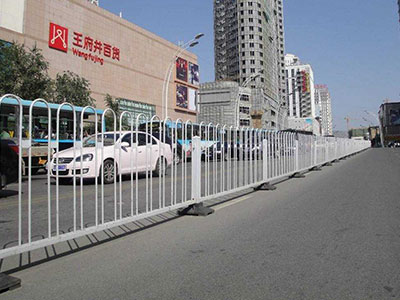 京式道路护栏图片4